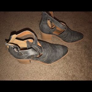 Grey small heel boots